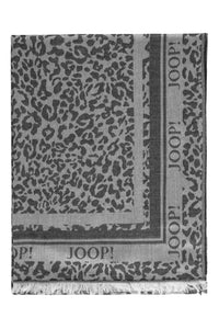 Baumwollschal in grau-schwarz von JOOP im exlusiven Animal-Muster Je nach Styling und Anlass bietet der Schal von JOOP! mit Animal-Muster verschiedene Tragemöglichkeiten. Finden Sie das passende Accessoires in unserer Damenboutique Juliannes Moden in München sowie viele schicke aktuelle Kollektionen Herbst Winter 2022.
